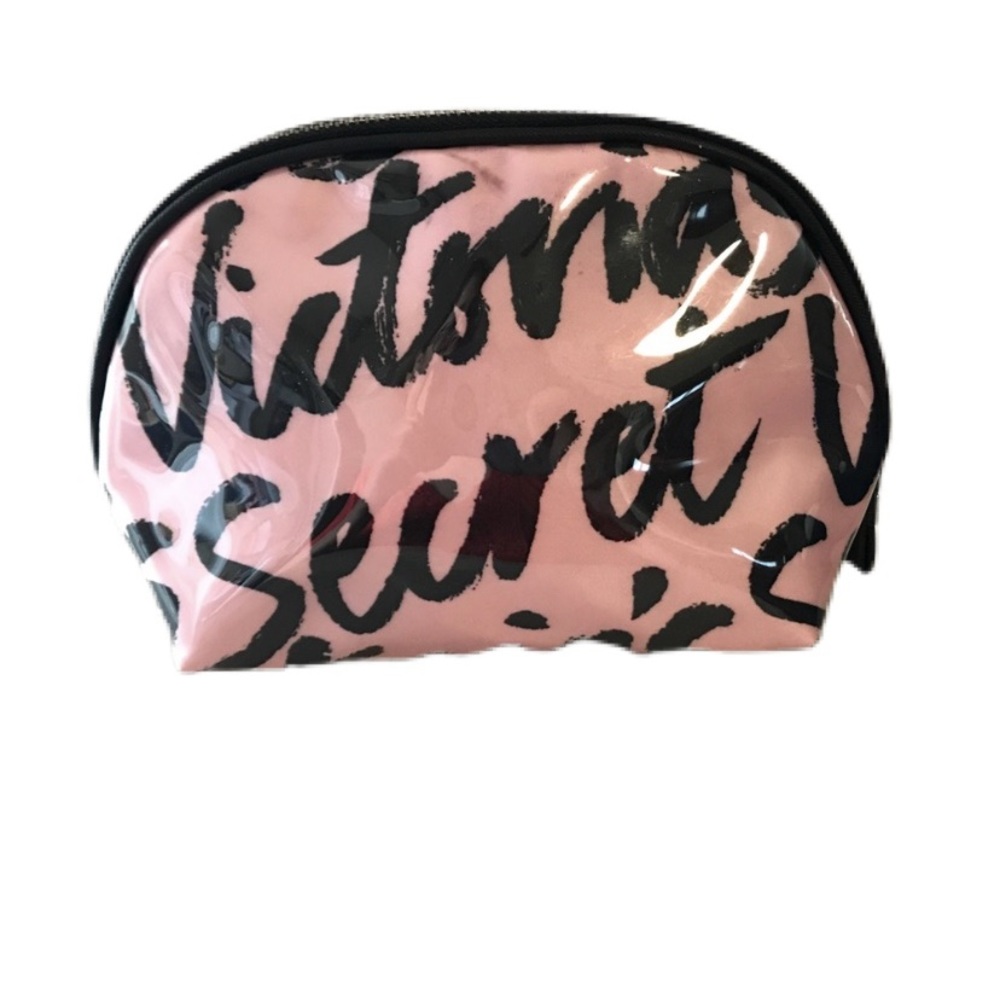 ⭐️NEW⭐️Victoria’s Secret Make-up Bag